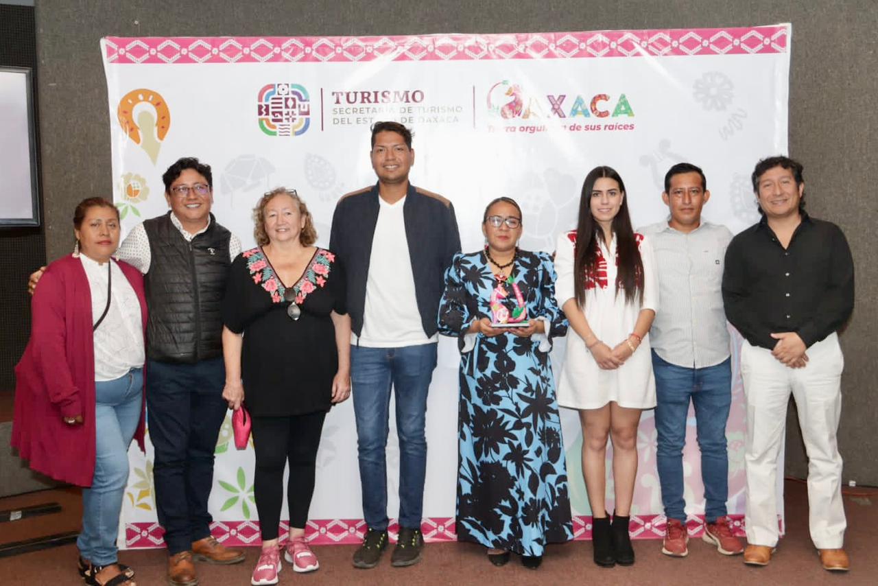 Presentan Octava Edición del Festival Nudista a realizarse en Zipolite