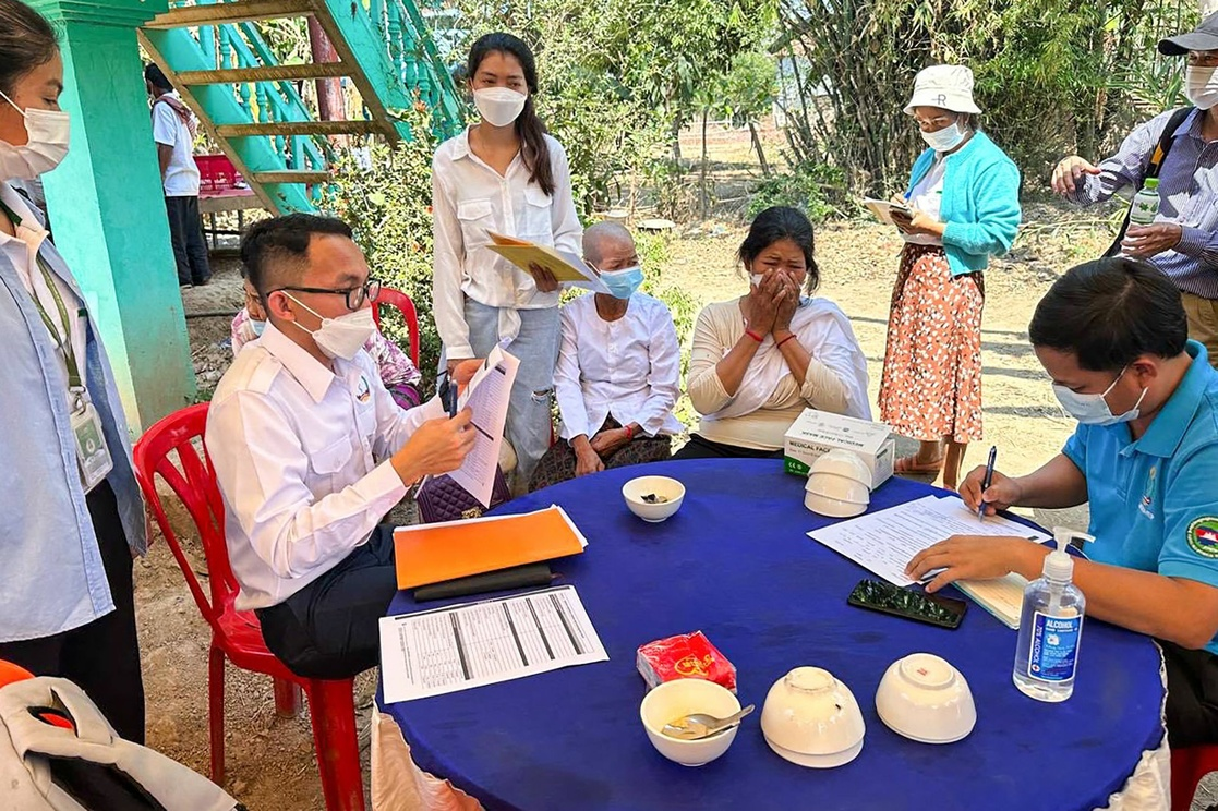 CAMBOYA REGISTRA SU PRIMERA MUERTE HUMANA POR GRIPE AVIAR EN NUEVE AÑOS