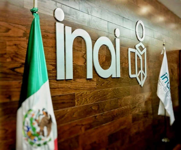 AMLO objeta nombramiento de nuevos comisionados del INAI elegidos por Senado