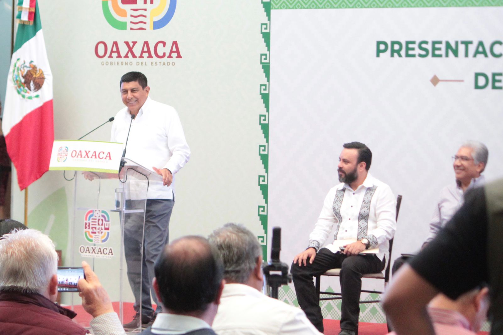 Oaxaca contará con Centro Integral para el destino final de los residuos sólidos: Salomón Jara
