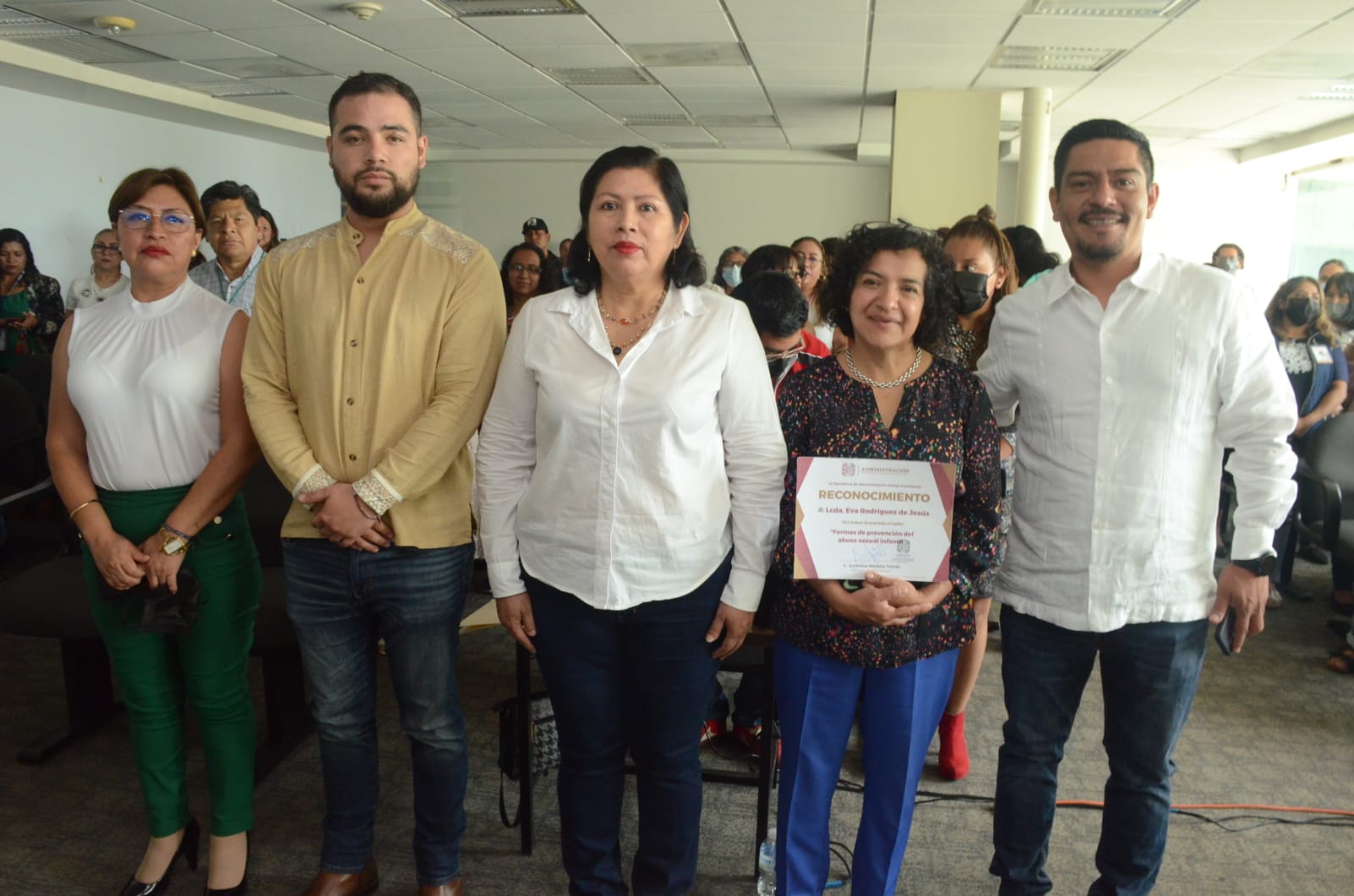 Personal de la Secretaría de Administración participa en taller para prevenir el abuso sexual infantil