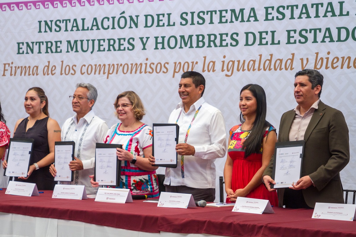 Sienta bases Gobierno de Oaxaca para erradicar progresivamente desigualdad entre mujeres y hombres