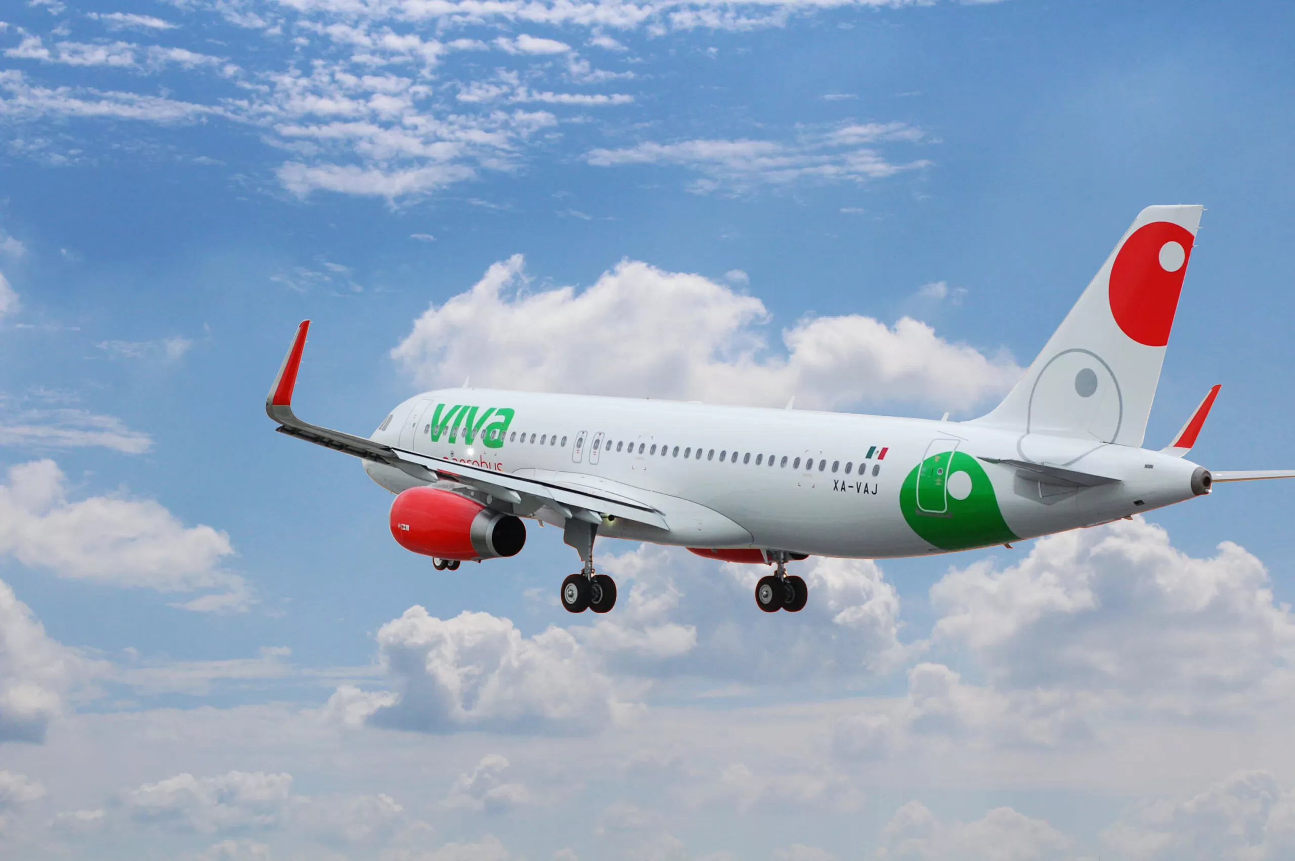 Uber Eats y Viva Aerobus cobran cargos extras a usuarios sin que se den cuenta, acusa Profeco
