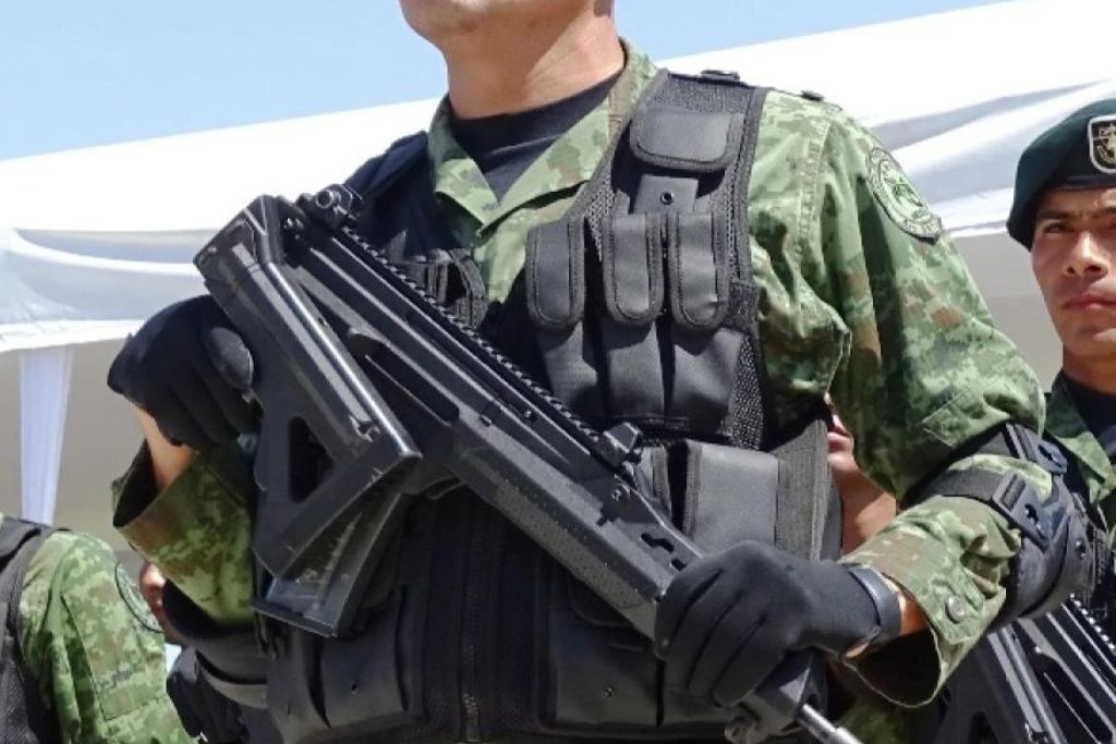 Ejército reconoce el robo de sus fusiles FX-05