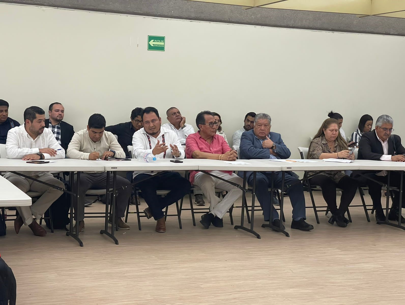  Hay avances sustanciales en mesas de trabajo a nivel nacional con el magisterio: Emilio Montero Pérez