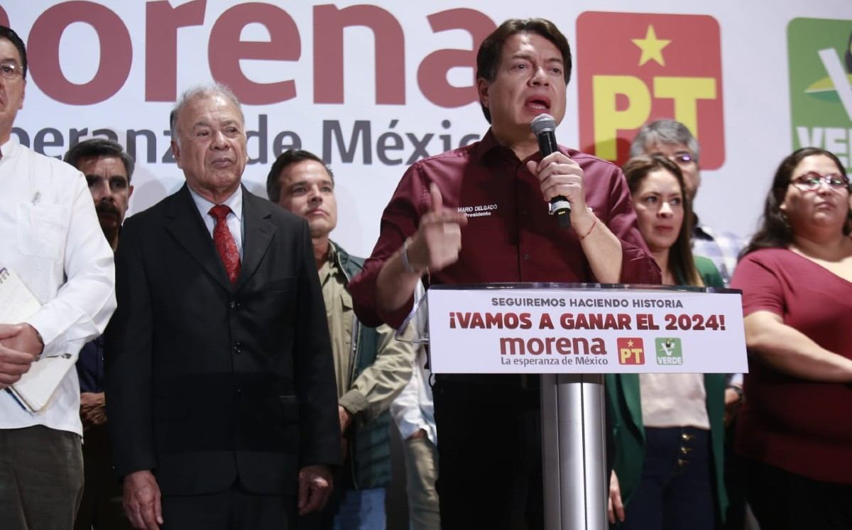 Mario Delgado descarta encuesta en el extranjero, pese a campaña de Marcelo en EU