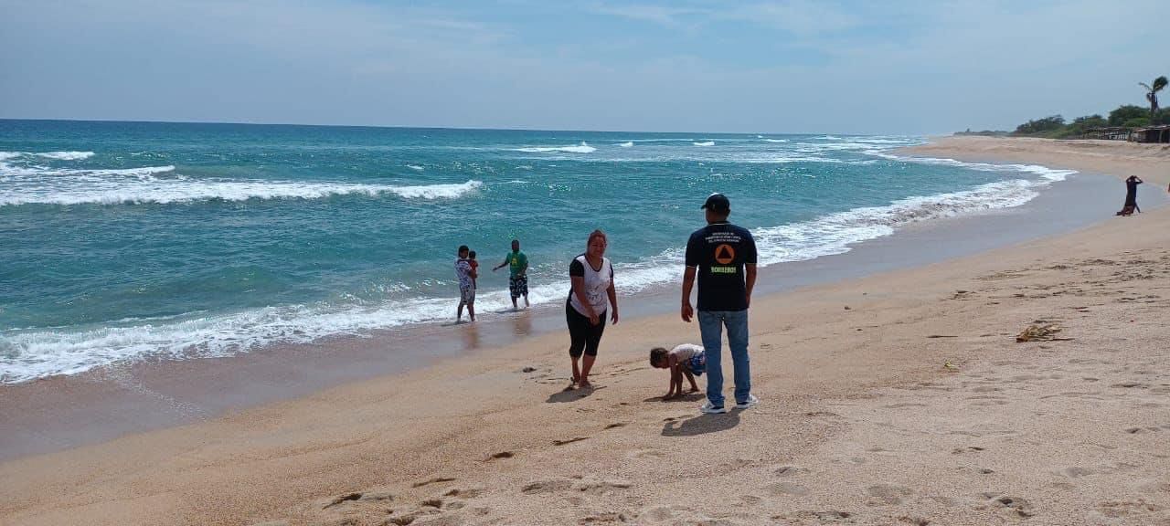 Anuncia Protección Civil evento de mar de fondo en costas oaxaqueñas