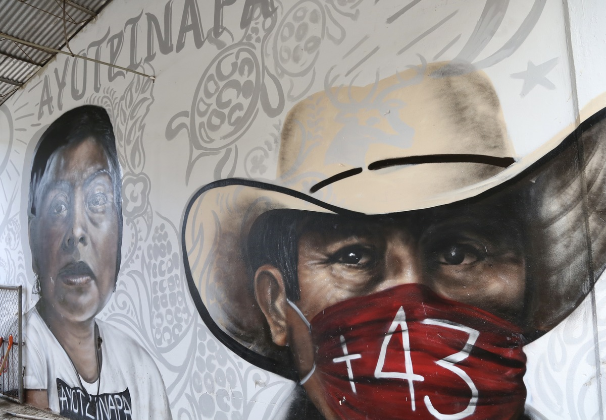 GIEI embarra a Cisen, Marina y Sedena en el desastre de Ayotzinapa