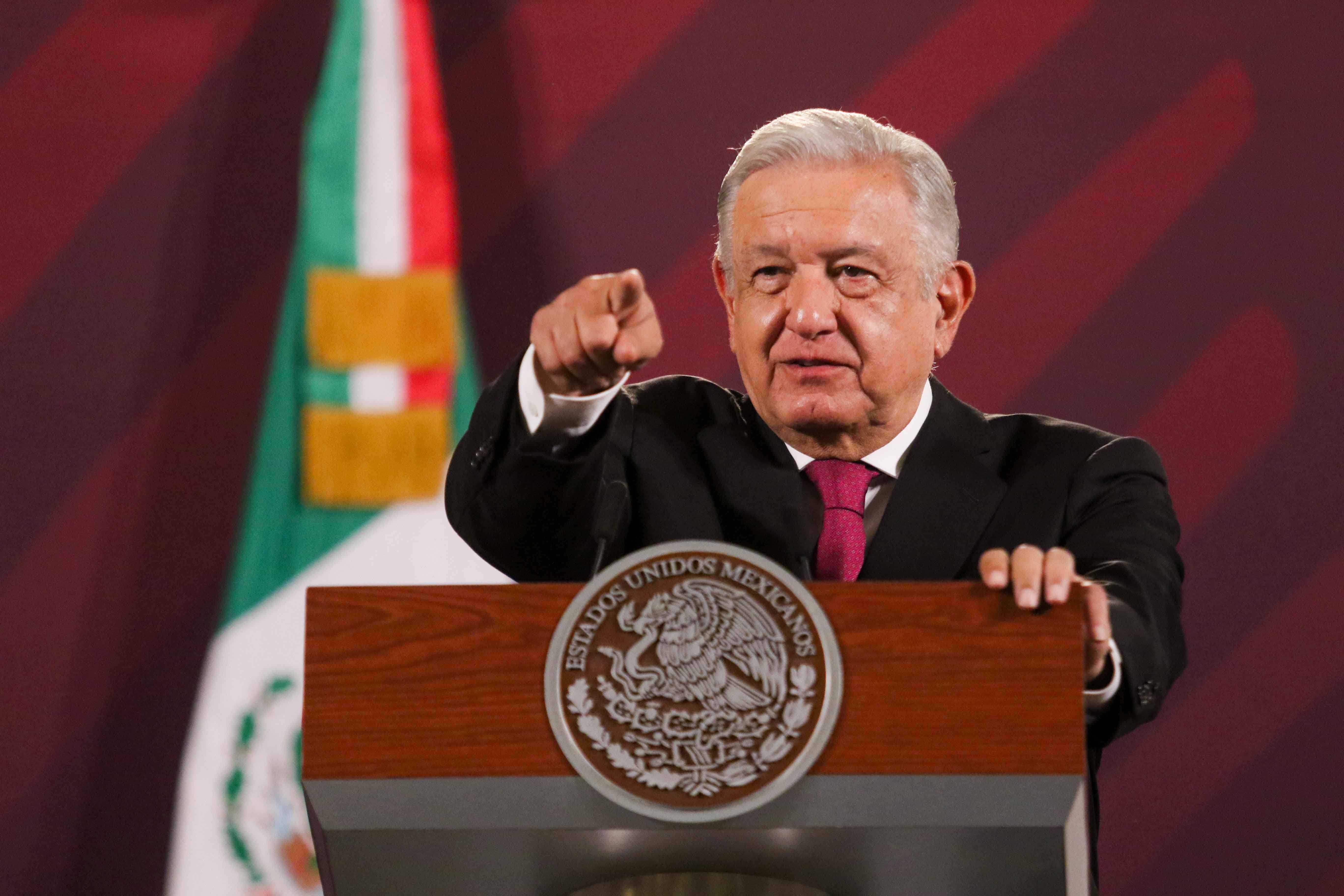 Xóchitl Gálvez será la representante de la oposición en 2024, asegura AMLO