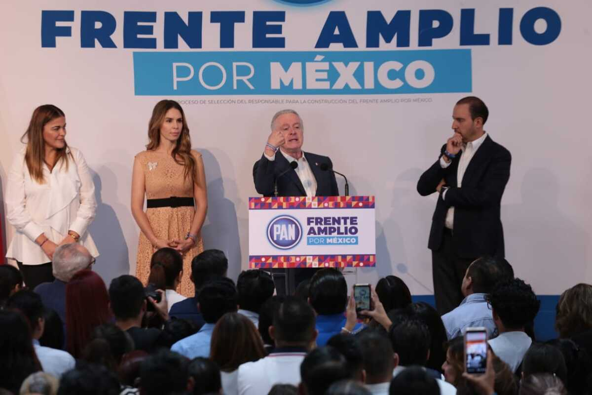 José Ángel Gurría “se baja” de contienda de oposición; le dan premio de consolación