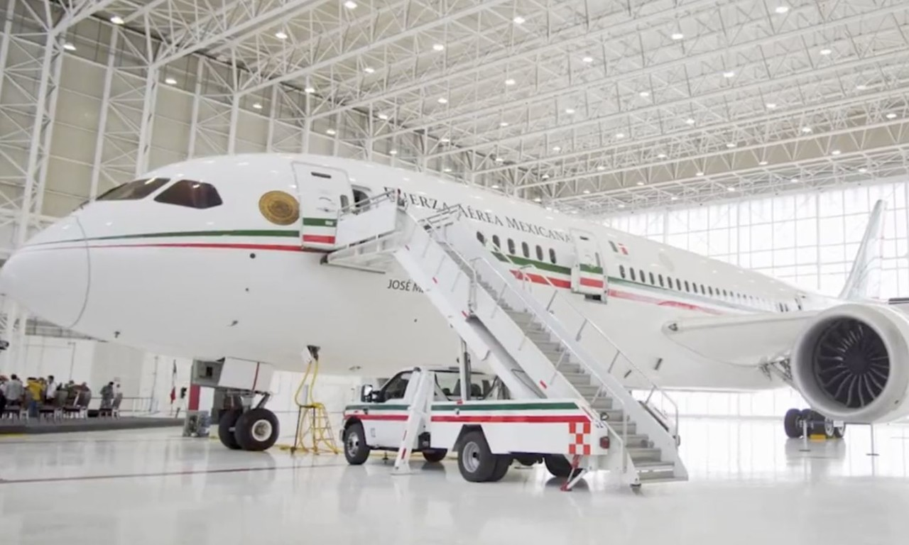 Aterrizan proyecto para un hospital con el dinero del avión presidencial