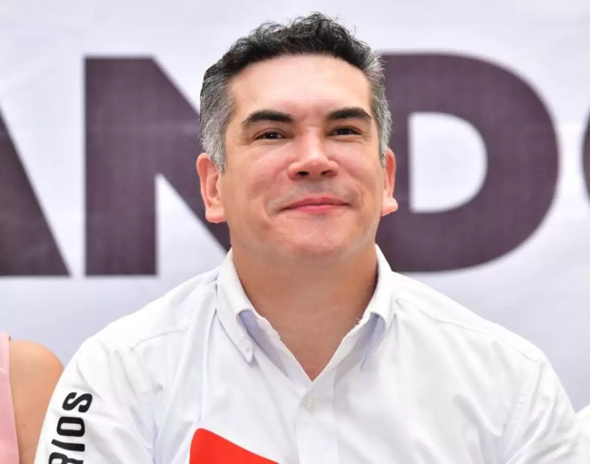 Catean predios presuntamente ligados a Alejandro Moreno; líder del PRI acusa que operativo es una farsa