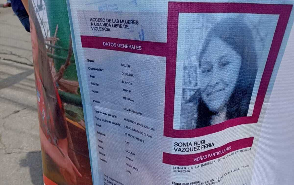 Joven de Oaxaca desaparece en estación Mixhuca de Metro de CdMx; familiares exigen su aparición.