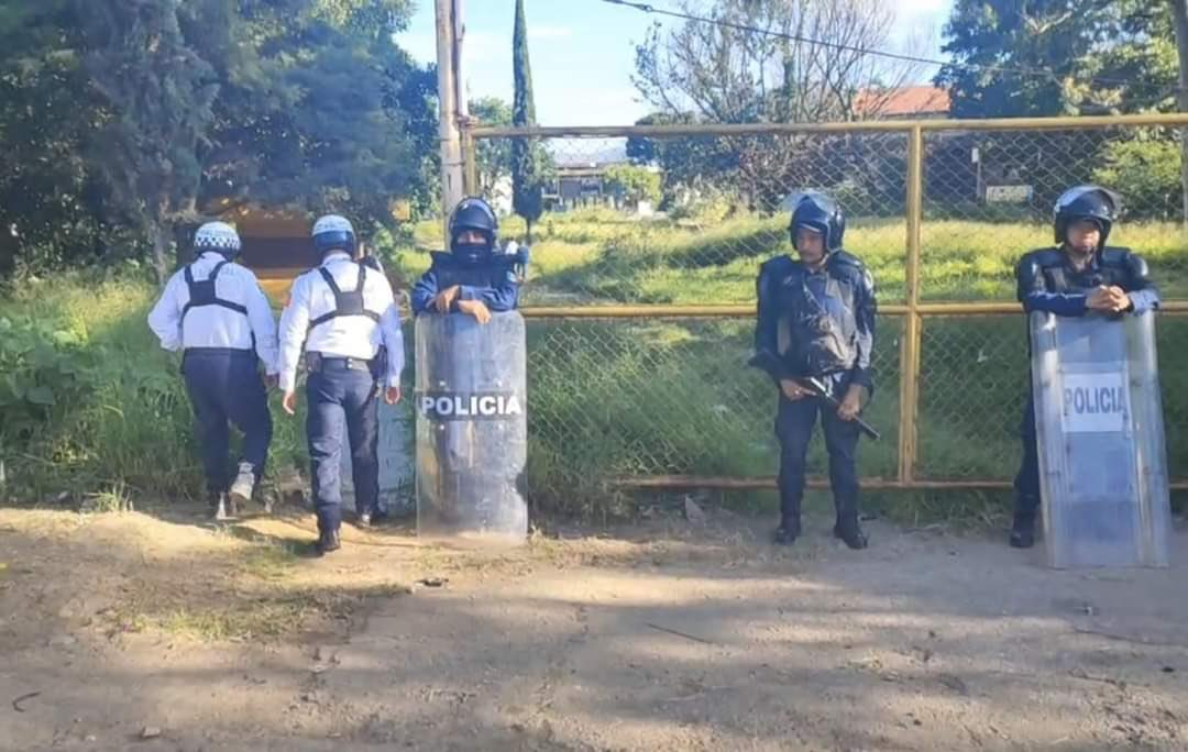 Salomón Jara anuncia la expropiación del predio que albergara la ex Fábrica de Tripay de Oaxaca.