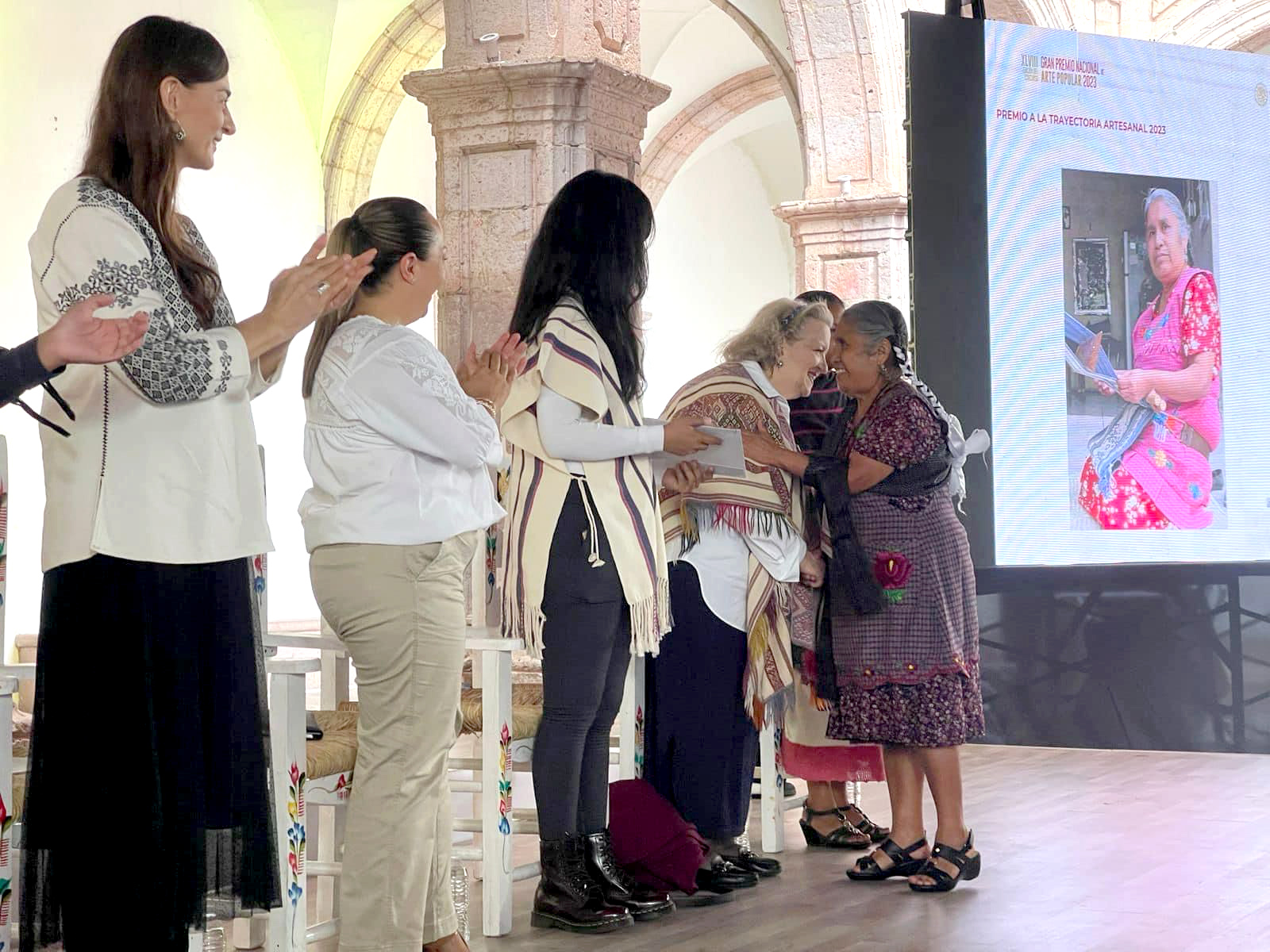 Galardonan a artesanas y artesanos oaxaqueños en el Gran Premio Nacional de Arte Popular 2023