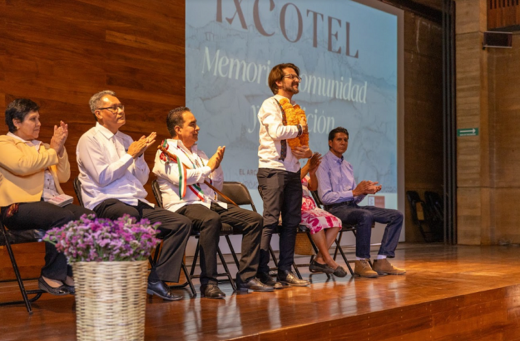 Trabaja AGEO en la preservación de la memoria histórica de Santa María Ixcotel