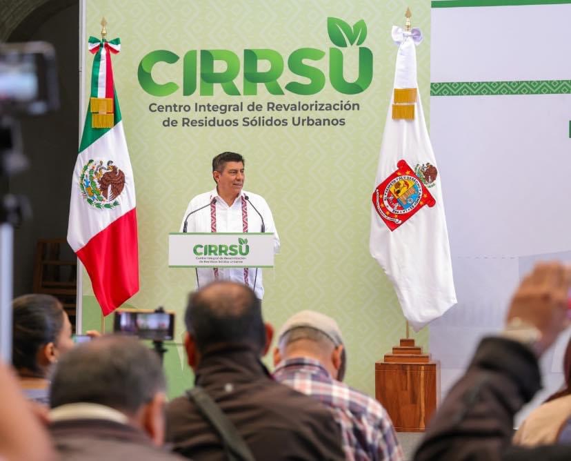 Confirma el gobernador  Salomón Jara el inicio de la construcción del CIRRSU en San Pedro Totolápam.