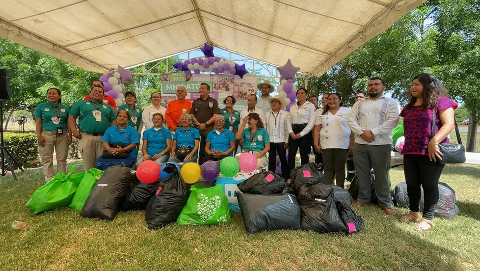 Autoridades del INM establecen centros de acopio en Oaxaca para ayudar a migrantes