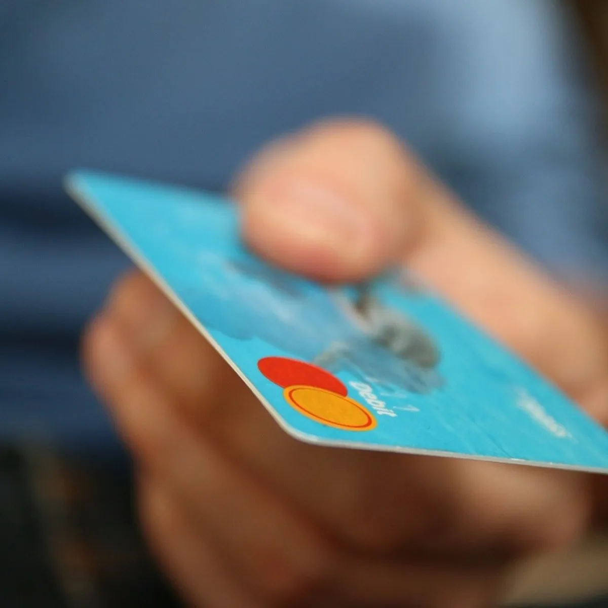 Activa SSPC operativo coordinado a través del C4 y detiene a presuntos desplazadores de tarjetas bancarias  