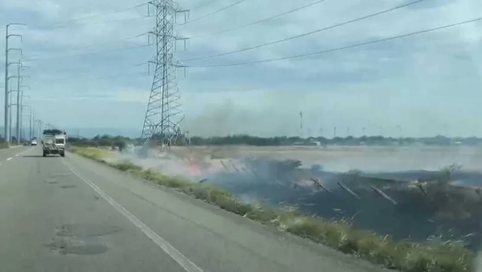 En Oaxaca, peregrinos provocan incendio en pastizales; se dirigían hacia la Virgen de Juquila