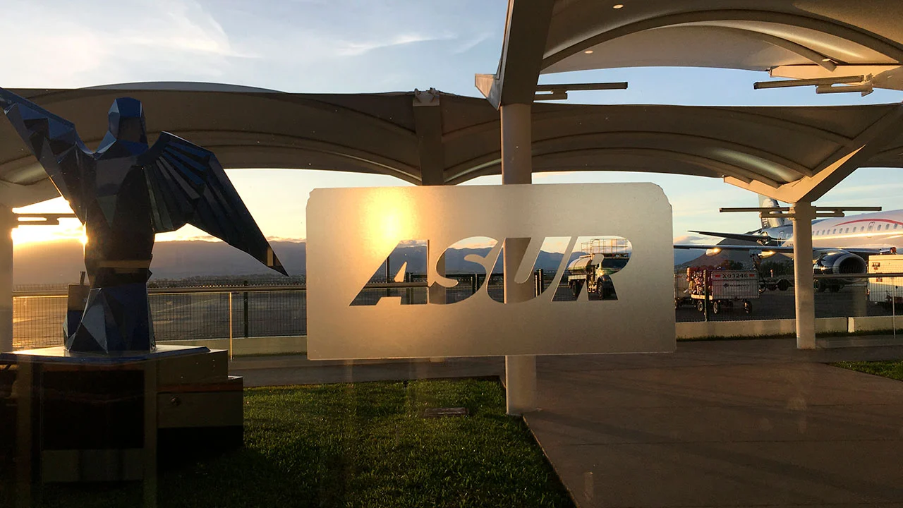 Asur proyecta invertir 28 mil 496 mdp en sus aeropuertos
