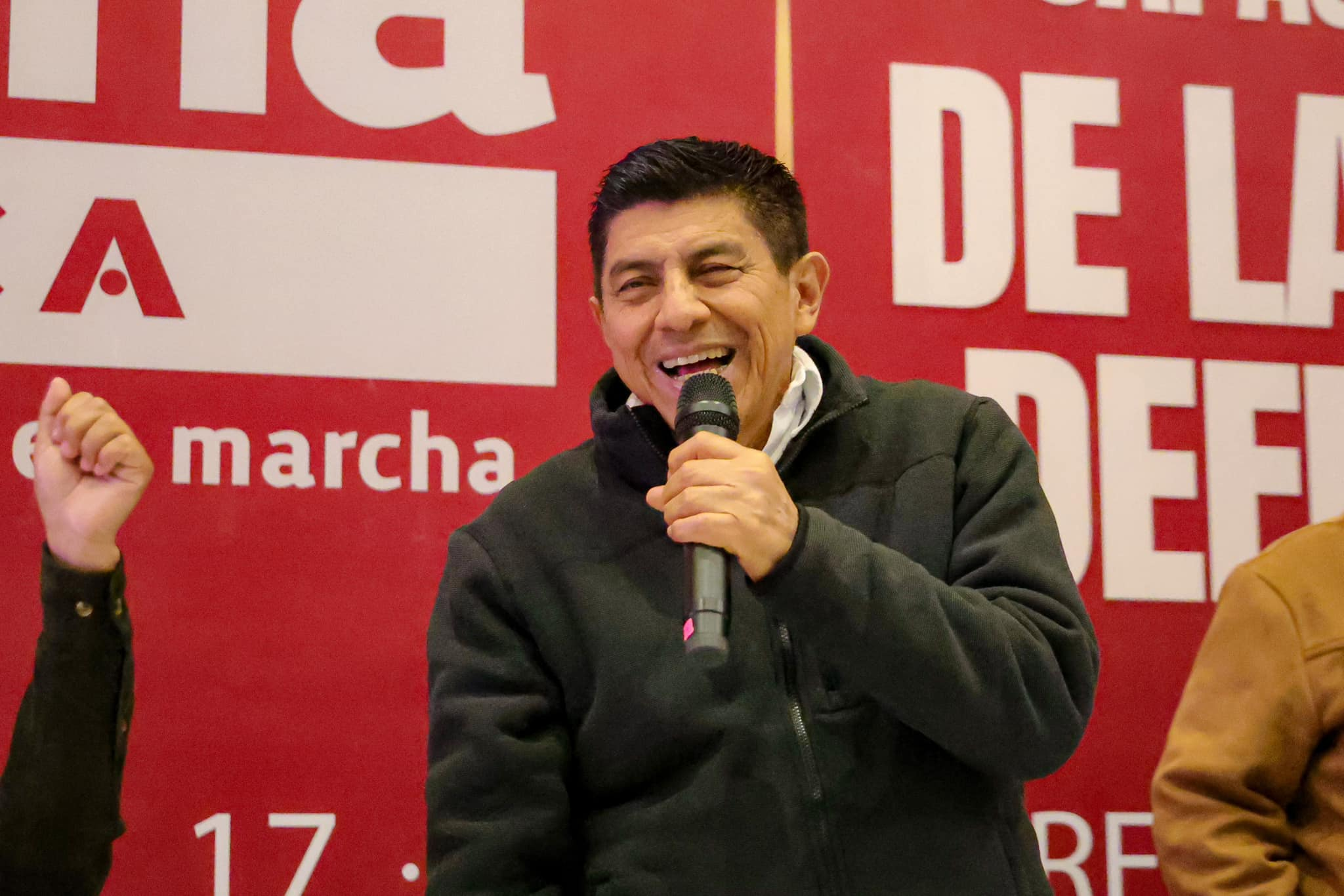Salomón Jara anuncia puesta en marcha del programa “Internet para el bienestar”