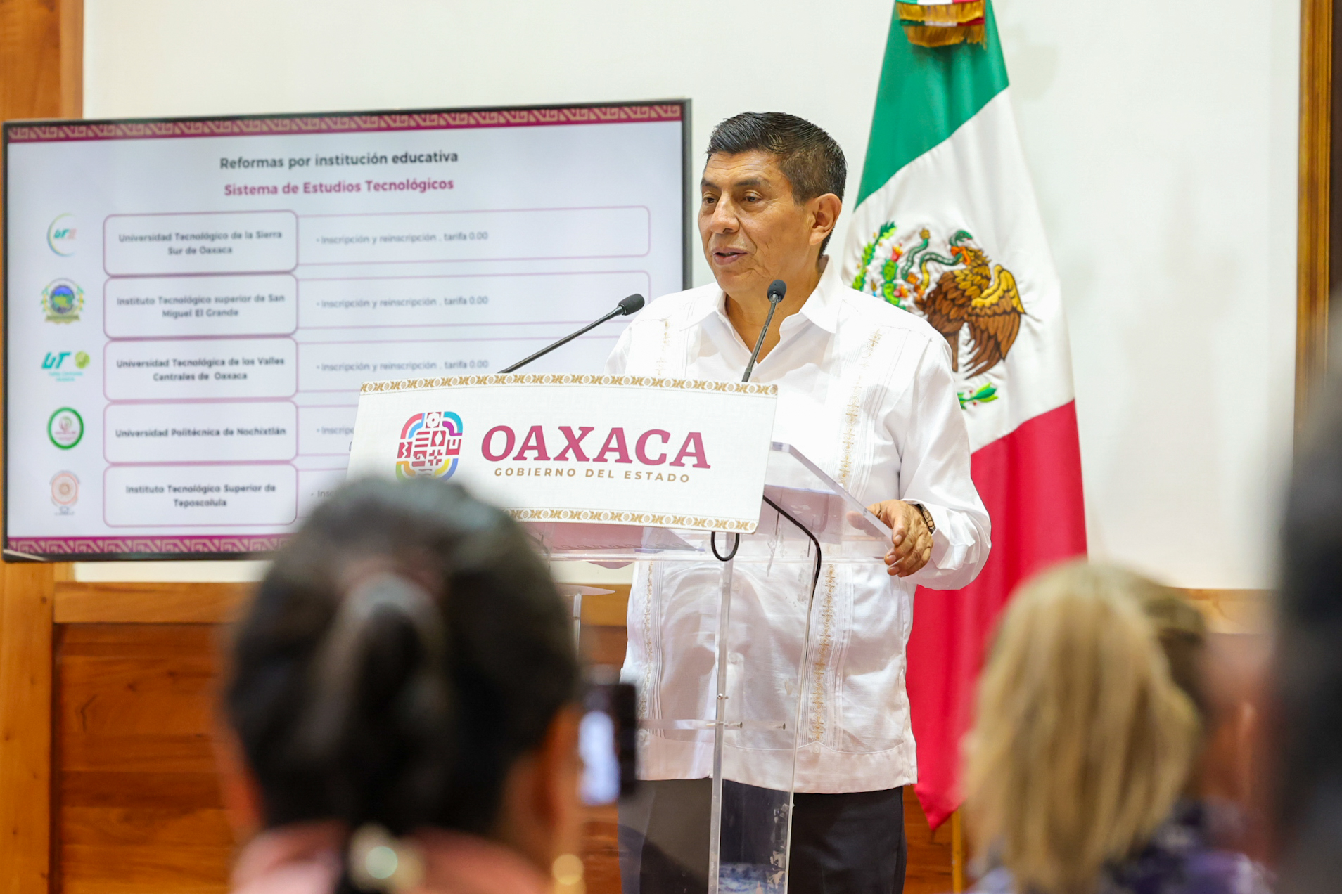 Salomón jara revela que espera la entrega de 15 renuncias de funcionaros de su gobierno