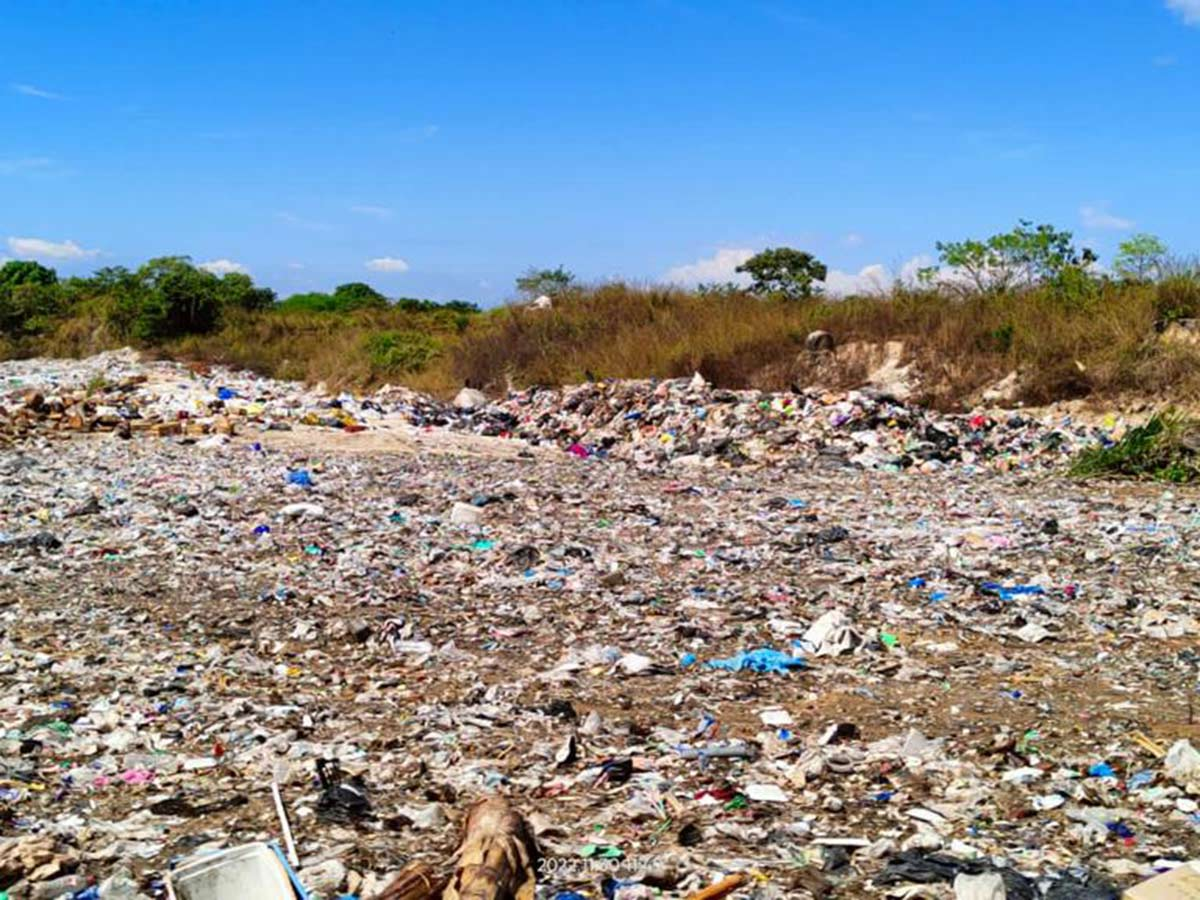 En Oaxaca, piden sanear tiradero de basura clausurado; alertan por gas metano y plomo