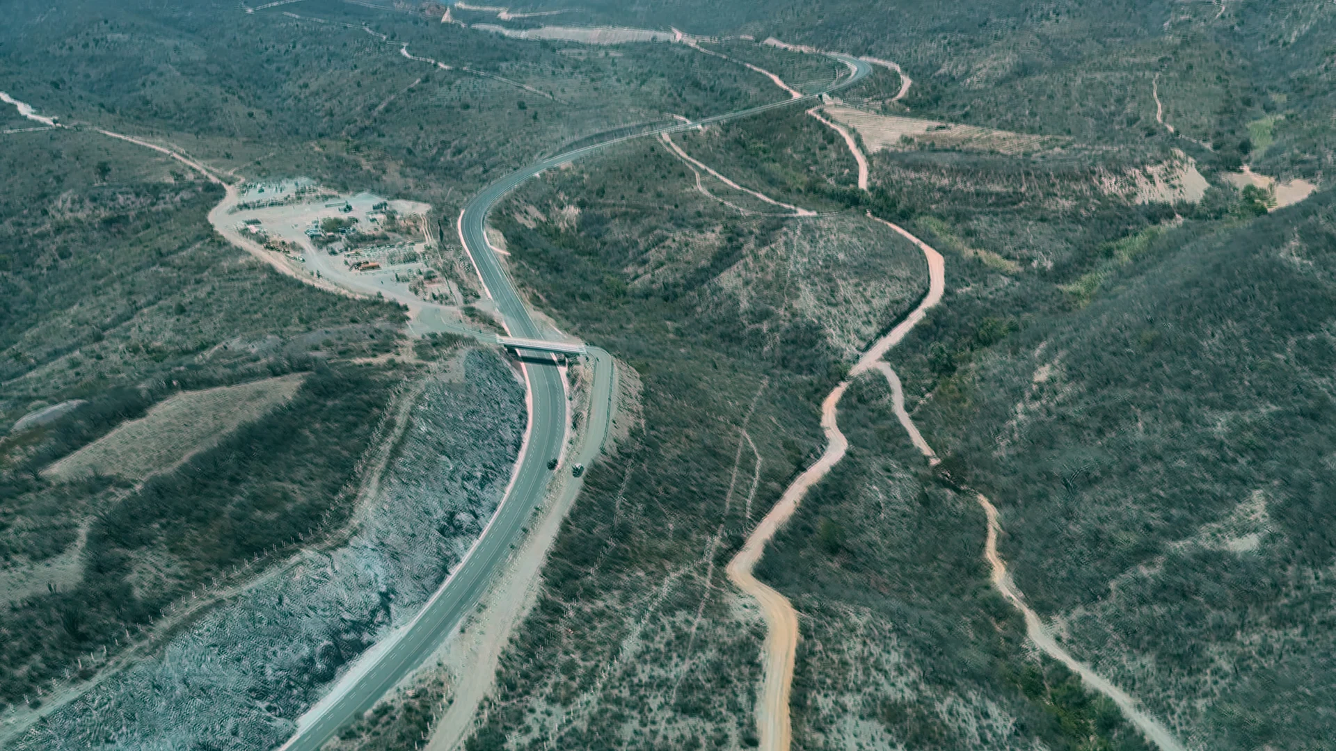 Tras diálogo, acuerdan que distintas empresas presten servicio de transporte de Oaxaca a Puerto Escondido