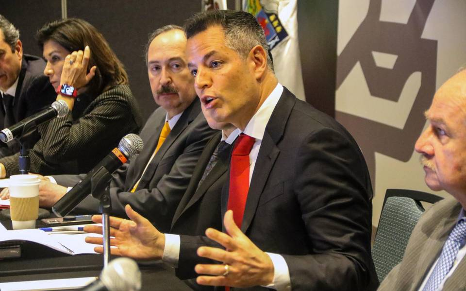Alejandro Murat se registra como candidato ‘pluri’ de Morena al Senado