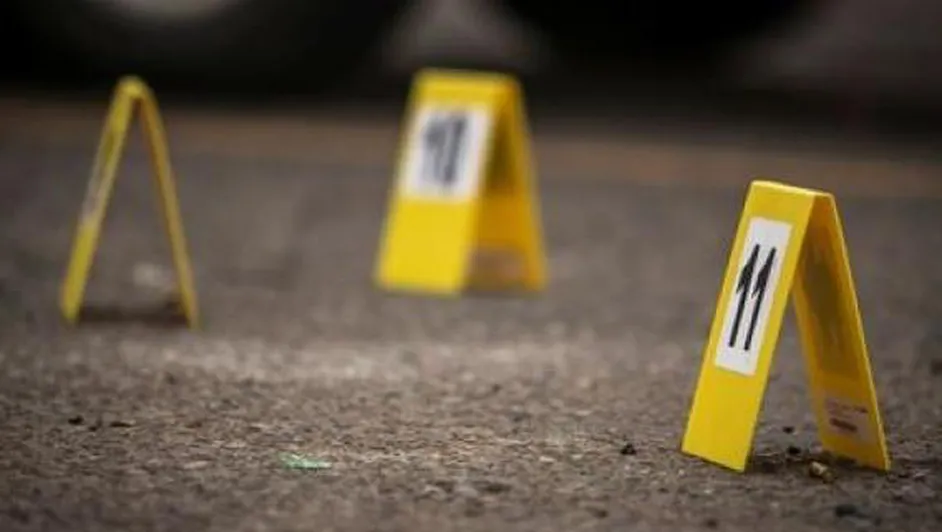 Balean camioneta donde iban un hombre y su hijo de 3 años en Oaxaca; hay un muerto