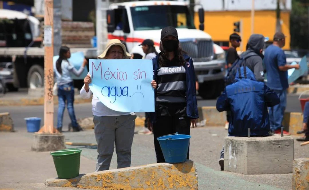 Protestan por Escasez de Agua en San Antonio de la Cal y San Pedro Ixtlahuaca