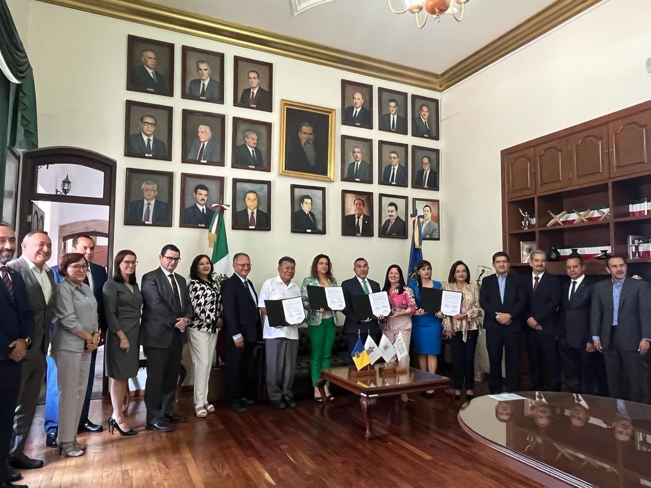 Oaxaca Lleva Laboratorio de Genética Molecular a Jalisco para Fortalecer la Justicia