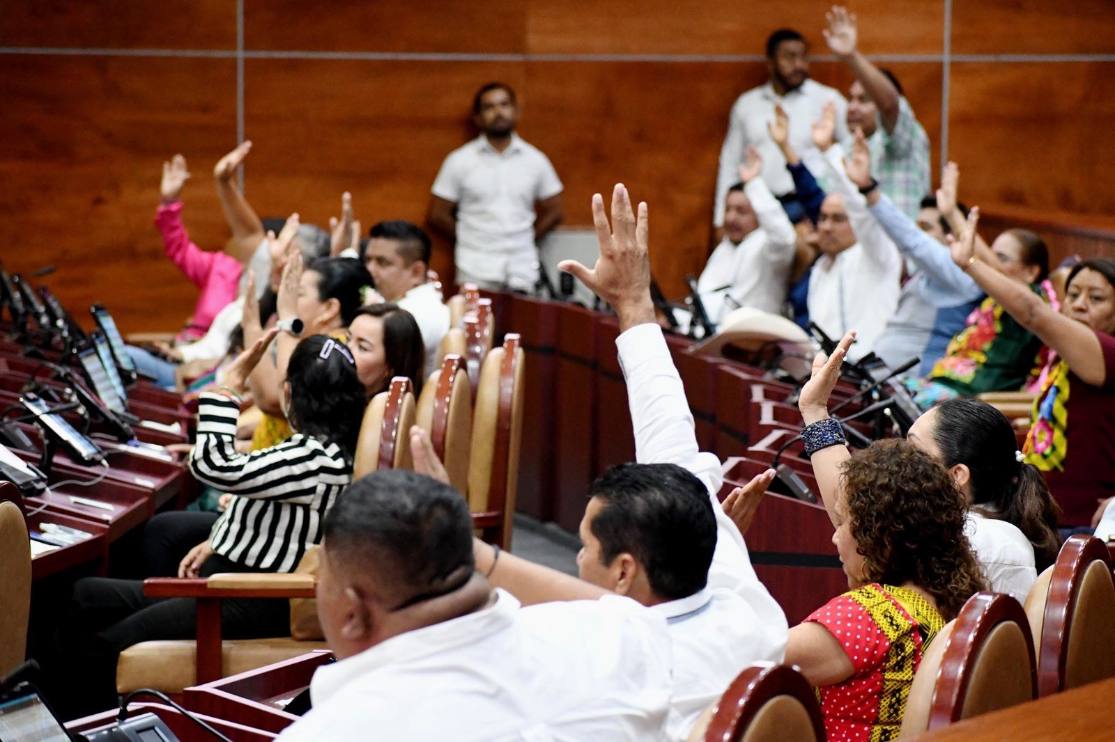 Avala Congreso cambios en cabildos de 15 municipios de Oaxaca