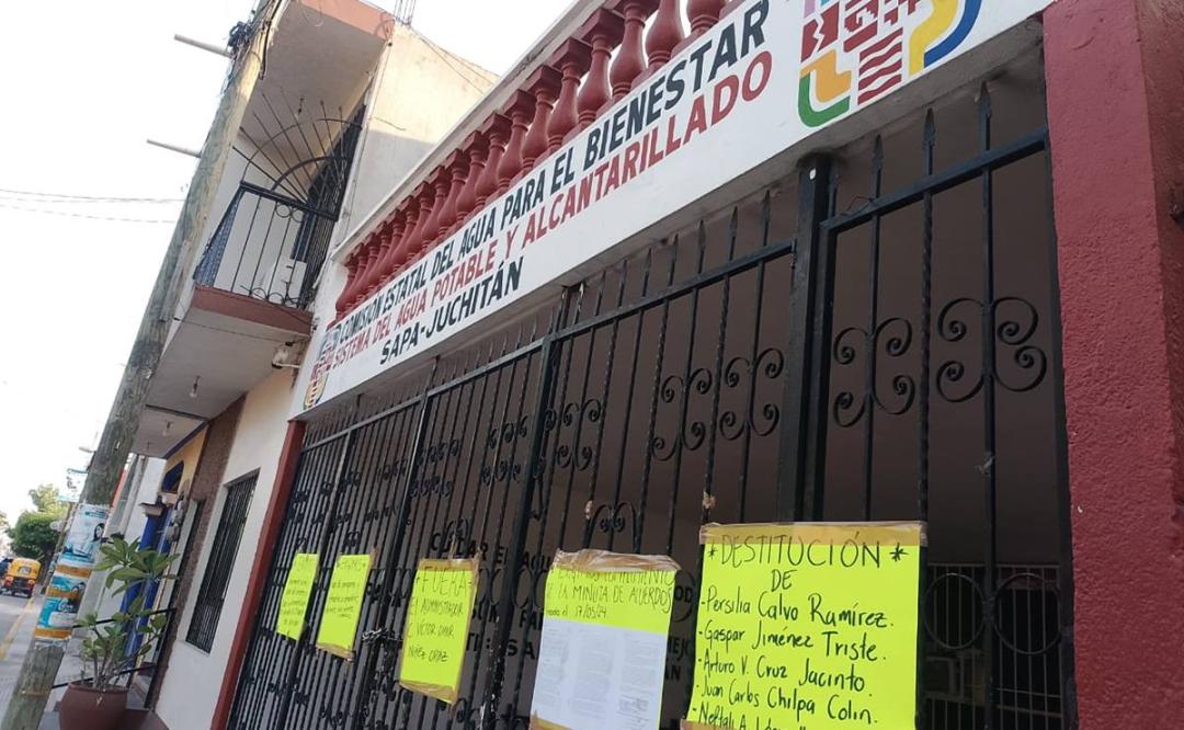 Protestan Empleados de la Comisión Estatal del Agua; Acusan Incumplimiento de Acuerdos del Gobierno de Oaxaca
