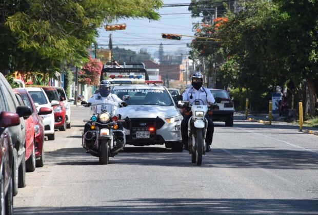 Policía Vial Recupera Cinco Vehículos Robados con Apoyo del Repuve