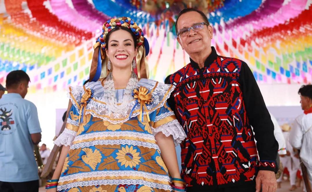 Retiro de Héctor Hernández, Emblemático Promotor Cultural de Oaxaca, Tras 30 Años de Liderar “Flor de Piña”
