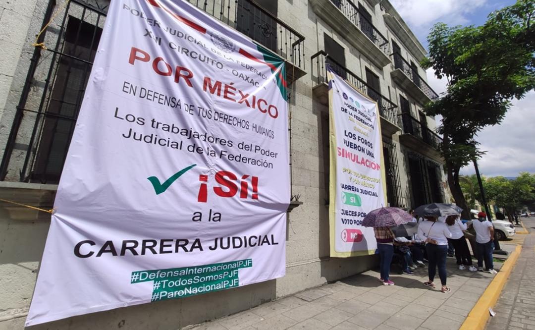 Más de 800 trabajadores del Poder Judicial en Oaxaca se suman al paro nacional contra la reforma de AMLO