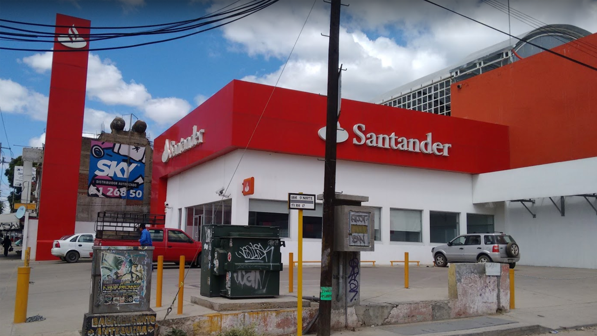 Robo a cuentahabiente de 1.5 millones en Santander, Sta. Rosa