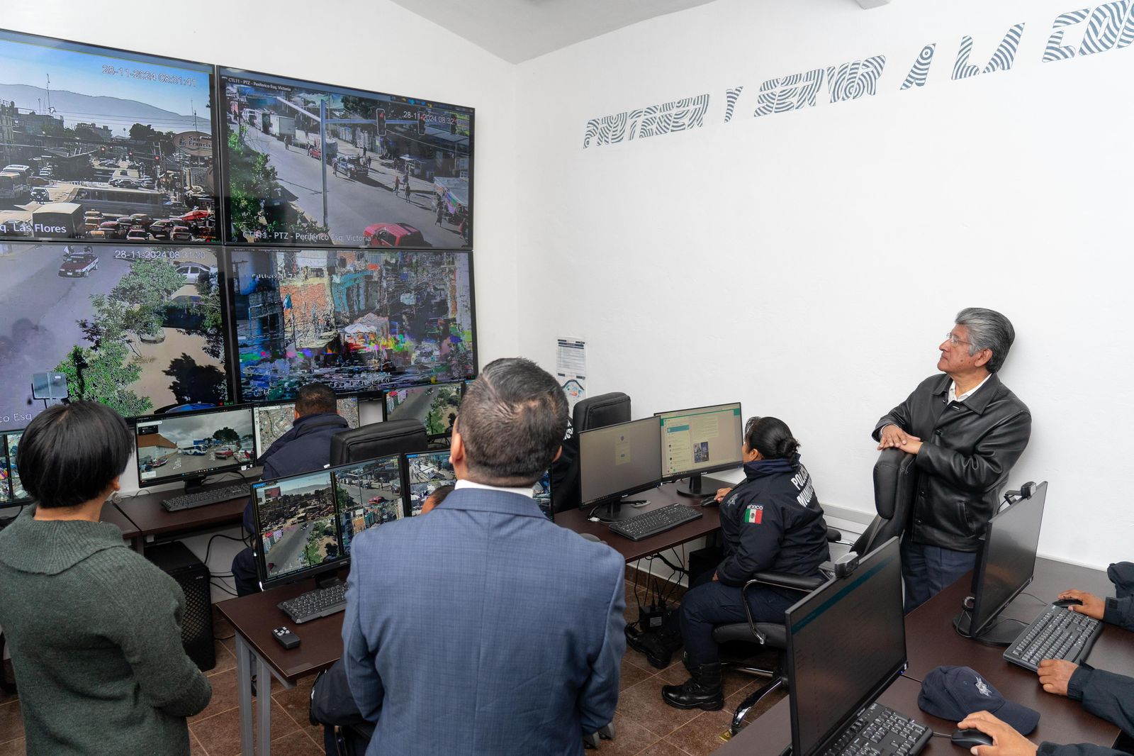 Inaugura Neri Centro de Comando y Control (C2) en la Central de Abasto