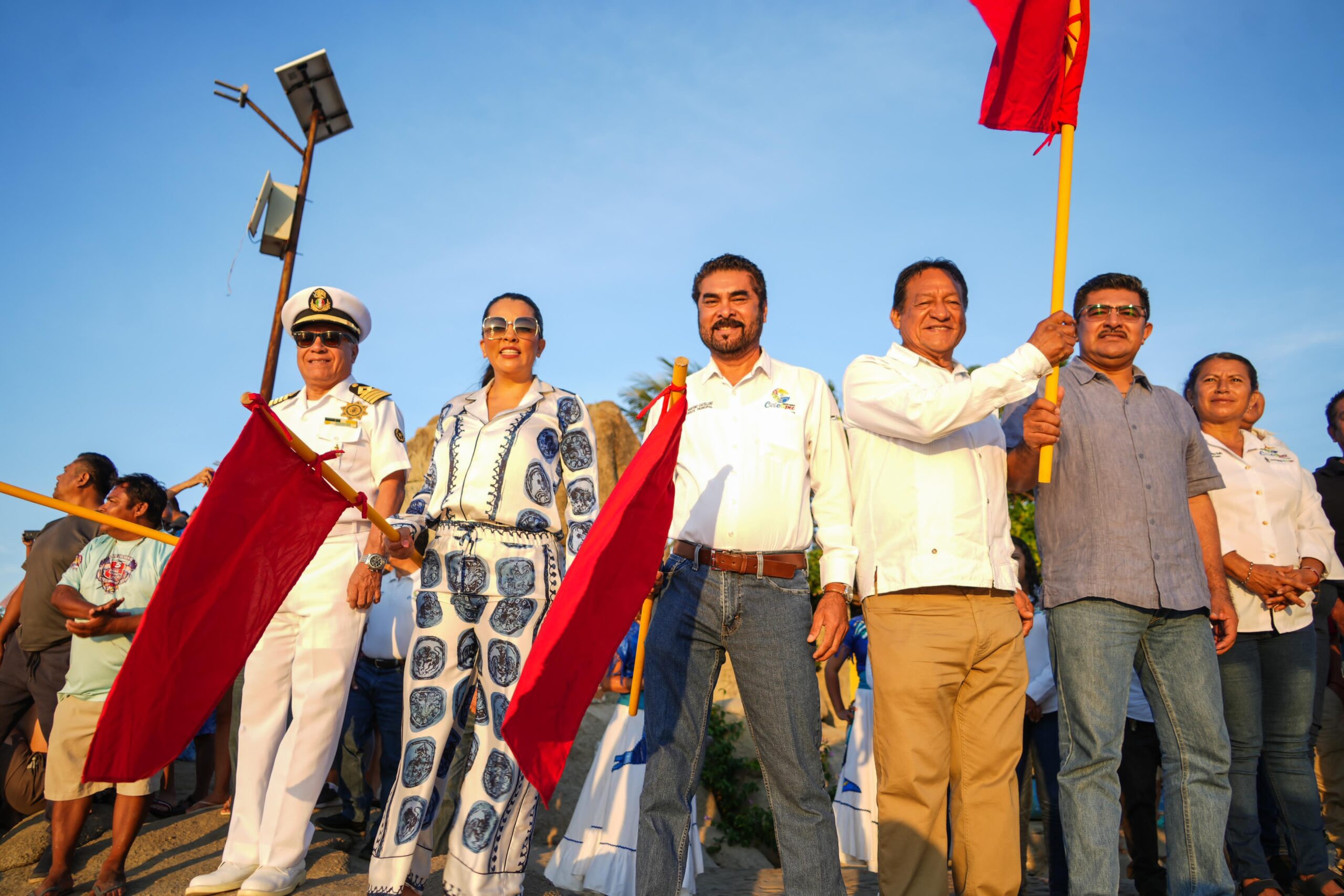 Saymi Pineda inaugura el Torneo Internacional del Pez Vela 2024 en Puerto Escondido