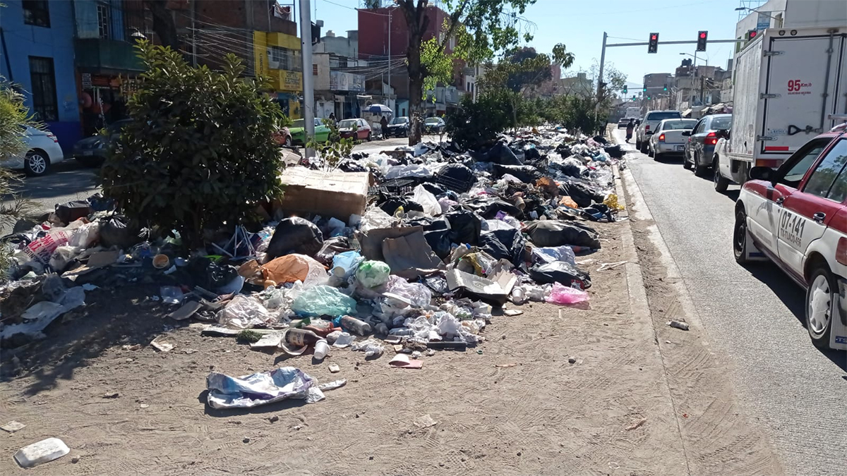 Crisis de basura en Oaxaca: el municipio ha gastado 500 millones de pesos adicionales, informa Francisco Martínez Neri