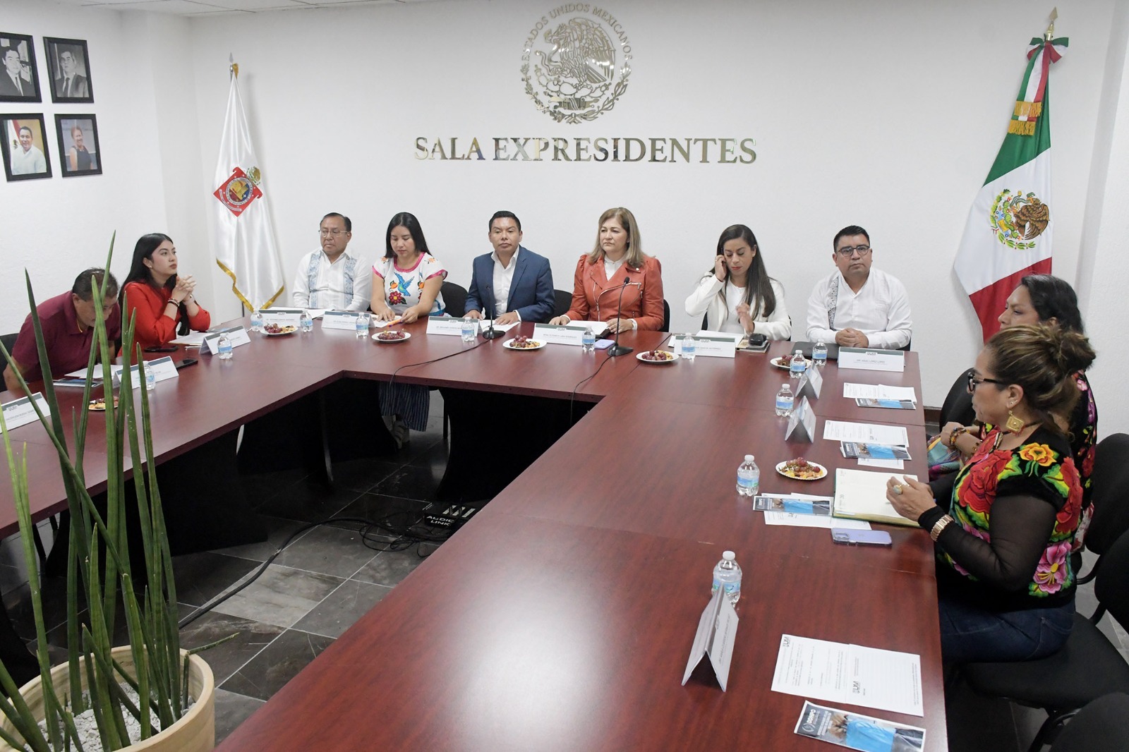Congreso de Oaxaca y DDHPO coordinan esfuerzos para fortalecer las acciones legislativas en beneficio de la población migrante