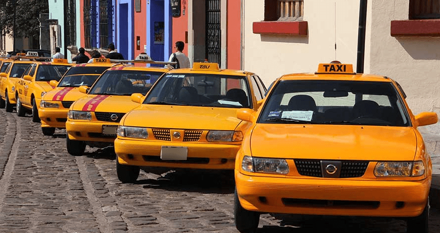 Oaxaca prorroga la veda para concesiones de transporte público por un año más