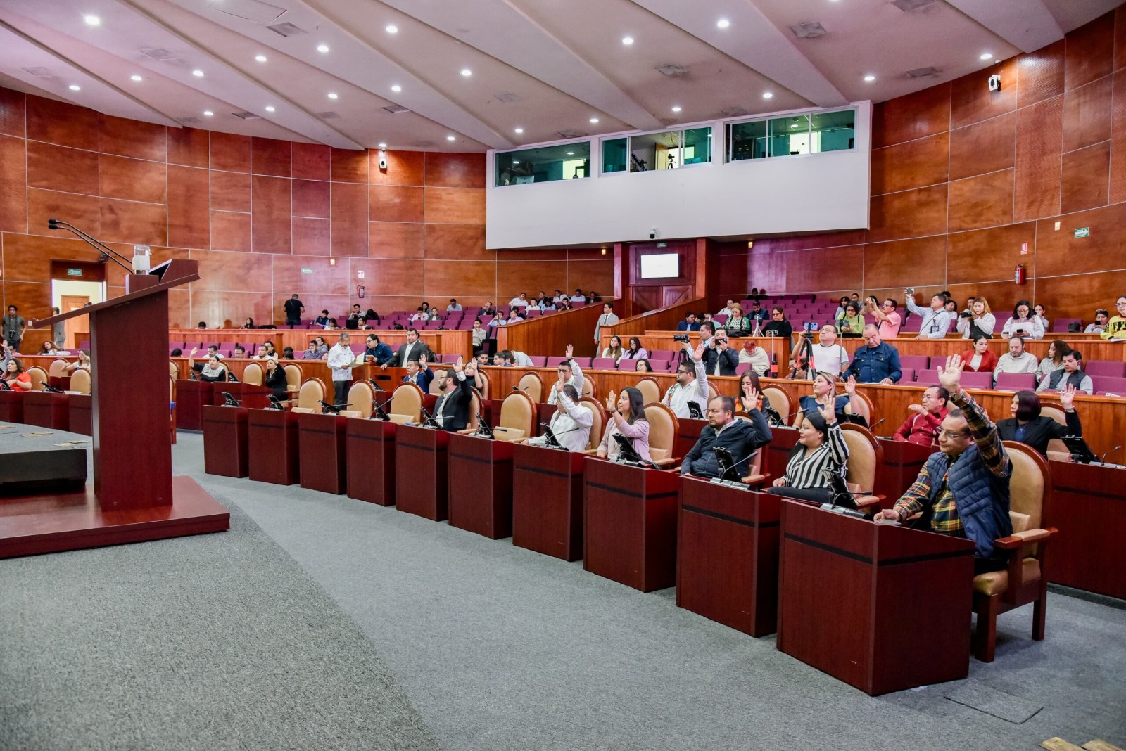 Respaldan las y los diputados de la LXVI Legislatura exhorto a la Secretaría de Honestidad Estatal para conocer la situación del adeudo del Estado al ISSSTE