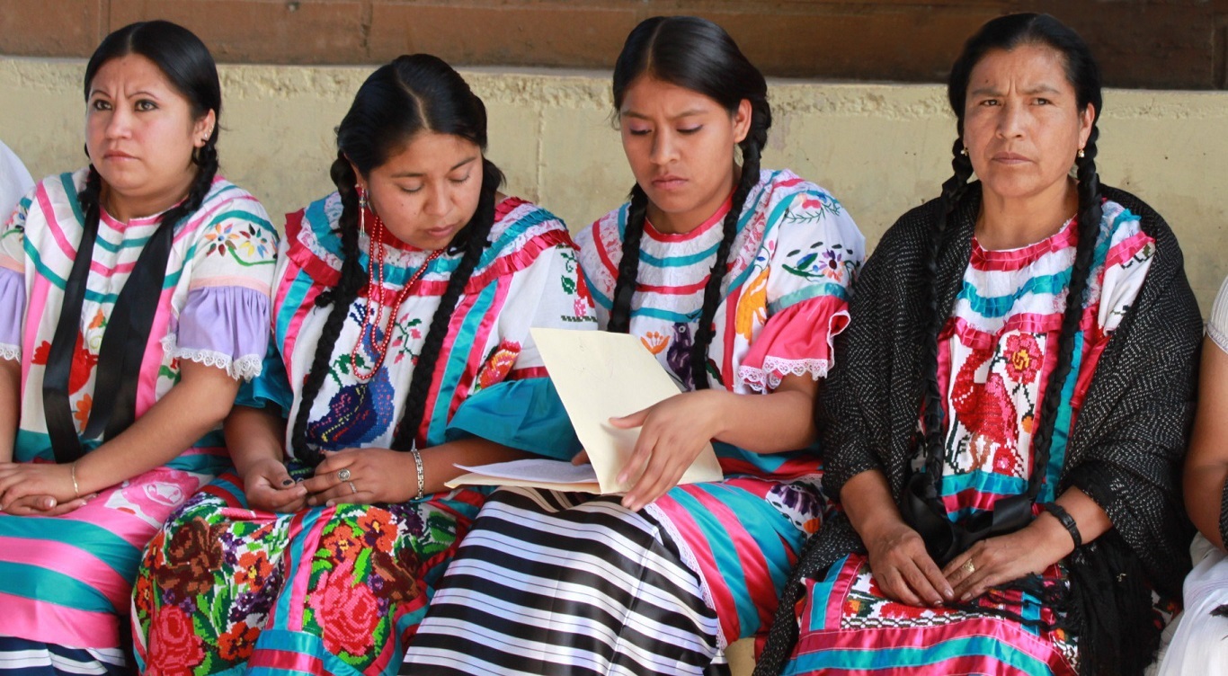 Oaxaca registra un aumento en hablantes de lenguas indígenas, a pesar de los riesgos de desaparición