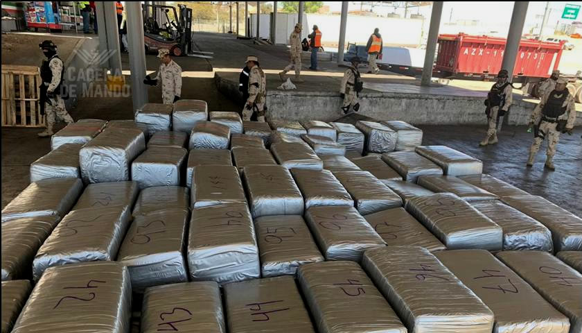 Oaxaca refuerza seguridad con operativos que aseguran droga y detienen a tres personas