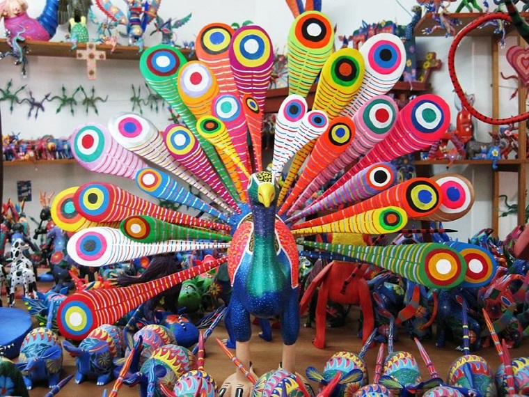 Celebración del Día Nacional de las y los Artesanos en México: Un Sector Clave en la Economía Cultural con Desafíos Persistentes