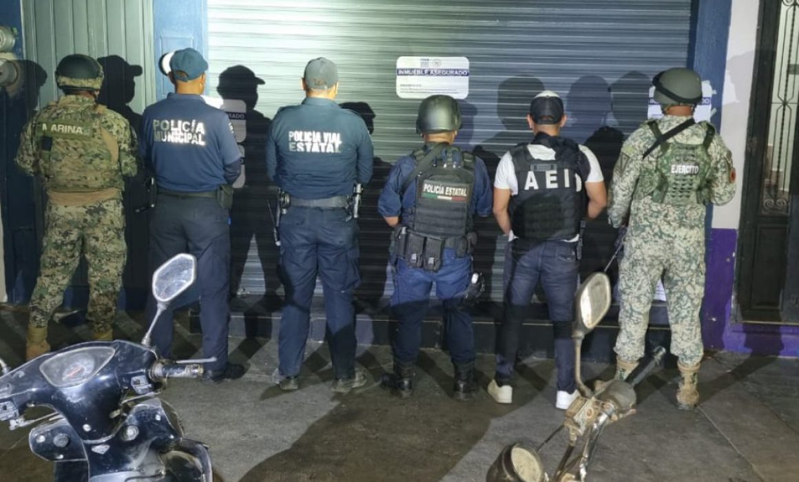 Detienen a hombre por posesión de drogas en Puerto Escondido