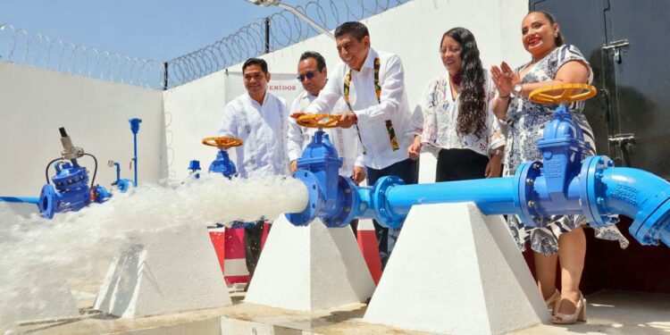 Inaugura Gobernador Salomón Jara el Pozo Profundo Juquilita 2 en Santa Cruz Xoxocotlán